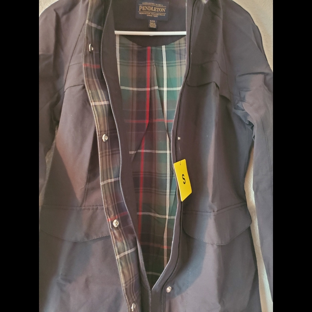 Men's Pendleton Jacket - Picture 3 of 5